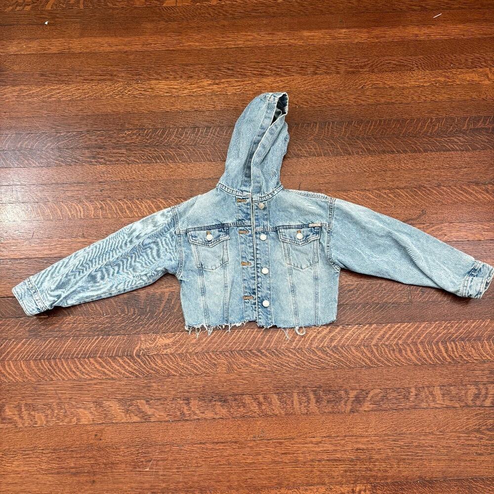Calvin Klein Distressed Cropped Hooded Denim Jacket Womens Sz M 8/10 Light wash